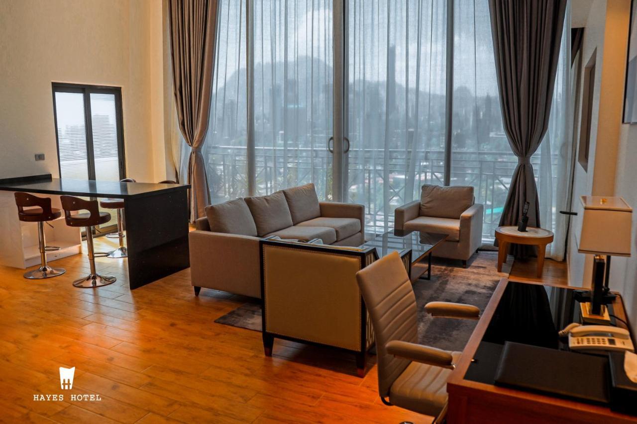 Hayes Hotel, Аддис-Абеба Экстерьер фото